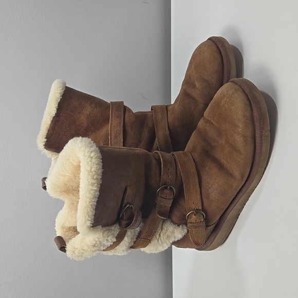 UGG Shoes - UGG Australia Chestnut Boots with Outer Straps